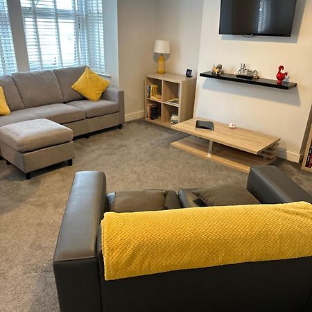 The Alvaros Apartment Саутенд-он-Сі Екстер'єр фото